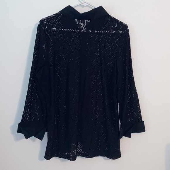 Lace Collared Shirt - Picture 2 of 5